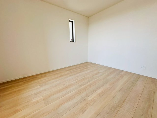 ♥♥宜野座村漢那第2-2号棟（全４棟）の洋室|個人の部屋や寝室として使える洋室です