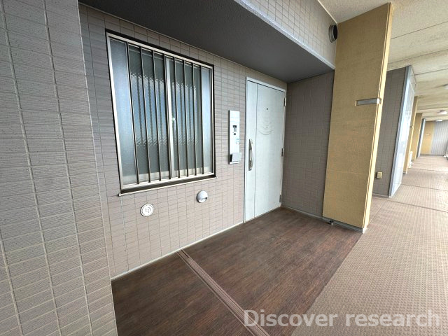 パークウエスト東京イーストブロックC棟の玄関|【エントリーコート（4.31㎡）】