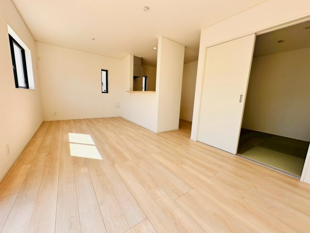 ♥♥宜野座村漢那第2-3号棟（全４棟）の洋室|個人の部屋や寝室として使える洋室です