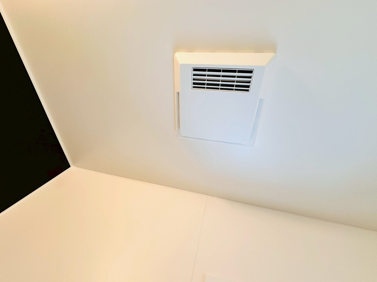 ♥♥宜野座村漢那第2-3号棟（全４棟）の洋室|明るい洋室です