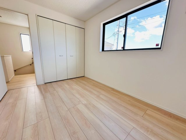 ♥♥宜野座村漢那第2-3号棟（全４棟）の洋室|個人の部屋や寝室として使える洋室です