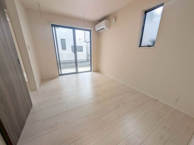 ステラ西東京のトイレ|別号室のお写真です