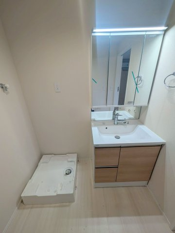 ステラ西東京の駐車場