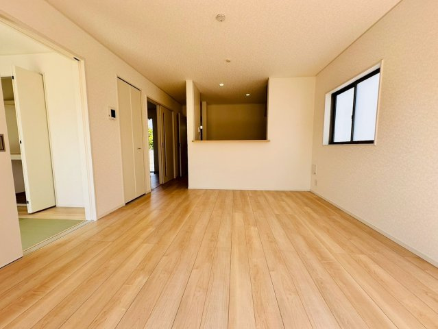 ♥♥宜野座村漢那第2-4号棟（全４棟）の洋室