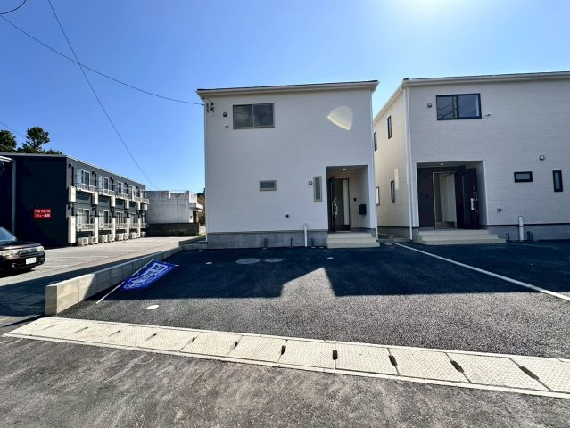 ♥♥宜野座村漢那第2-4号棟（全４棟）の駐車場