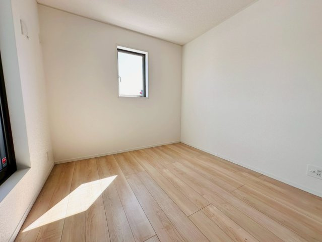 ♥♥宜野座村漢那第2-4号棟（全４棟）の洋室