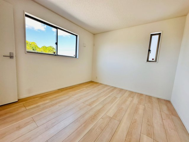 ♥♥宜野座村漢那第2-4号棟（全４棟）の洋室