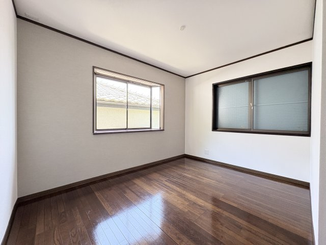 【洋室】 | 寄居町富田1期　中古戸建
