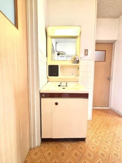 神戸市垂水区旭が丘1丁目の独立洗面台