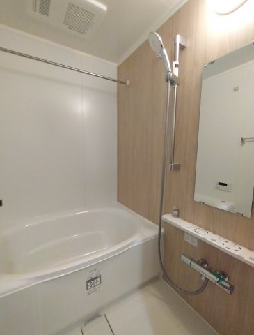 ライオンズマンション小平栄町の浴室