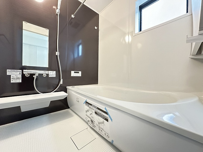 【浴室】 | 清瀬市下宿2丁目　新築一戸建住宅　全19棟　(志木本店) | 雨の日も安心の浴室乾燥機付き