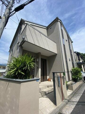 岡村戸建の外観