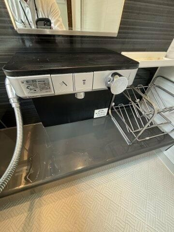 岡村戸建の浴室