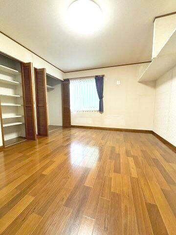 岡村戸建の内装