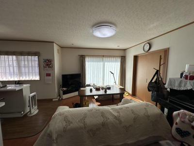 【居間・リビング】 | 宮崎市佐土原町 1,800万円