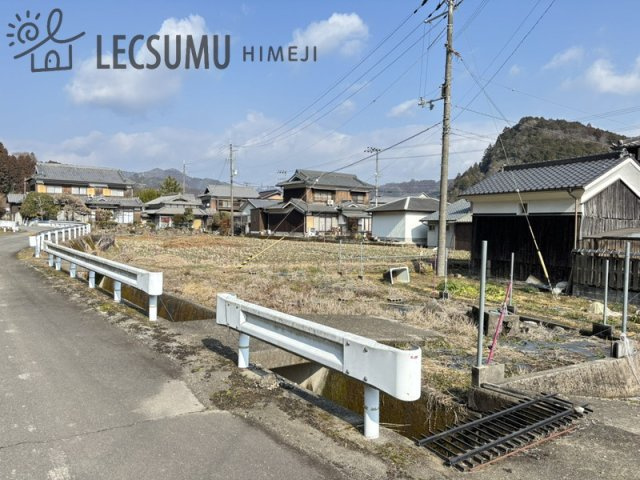姫路市夢前町戸倉/売土地の前面道路含む現地写真