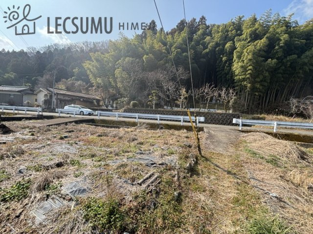 姫路市夢前町戸倉/売土地の前面道路含む現地写真
