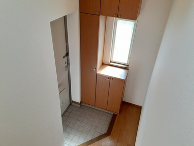 【玄関】 | シャン・ド・フルール | 玄関です