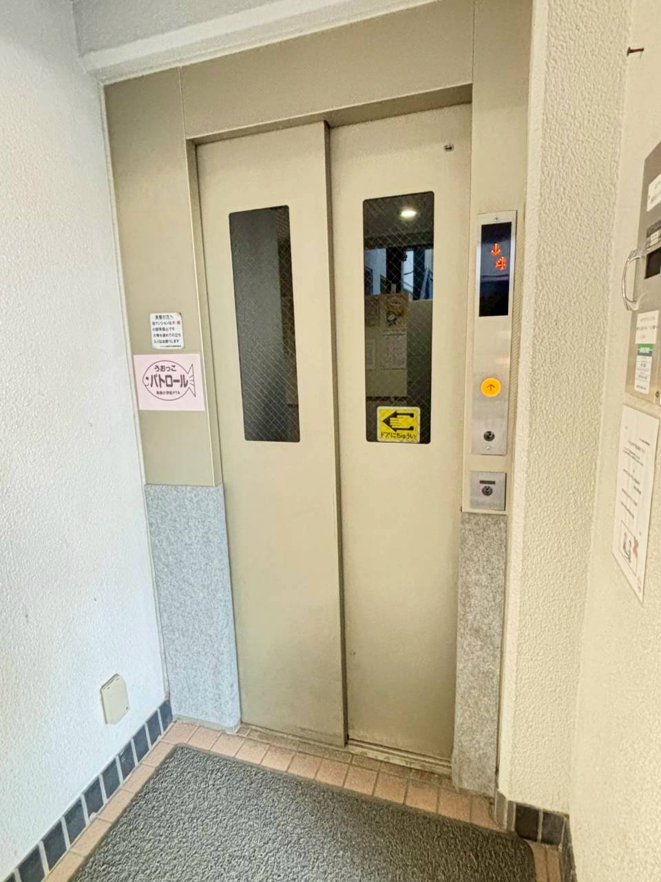 ユニハイム魚崎Ⅲ号棟のその他共用部分|エレベーター