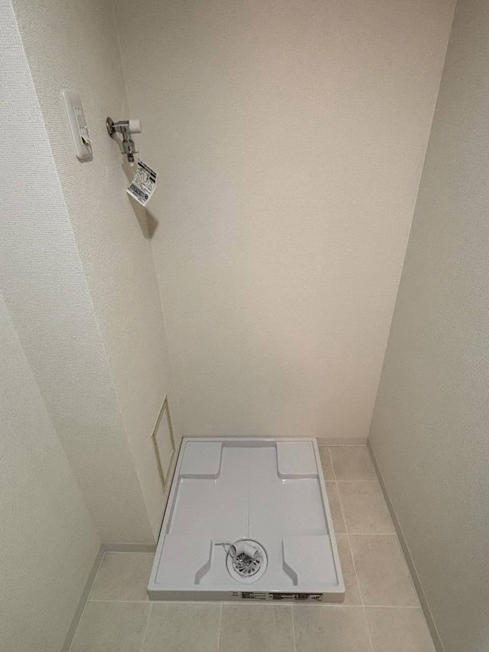 ユニハイム魚崎Ⅲ号棟のランドリースペース|洗濯機置き場