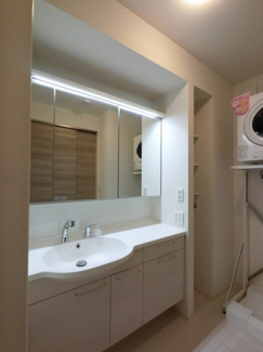 【洗面所】 | コンフィデンス