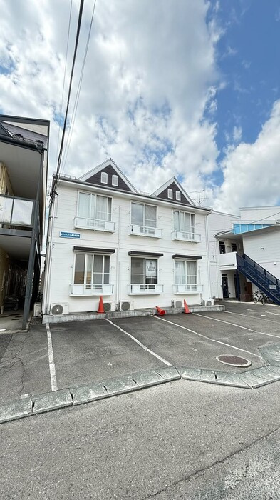 ホワイトコート前九年　Ｂ