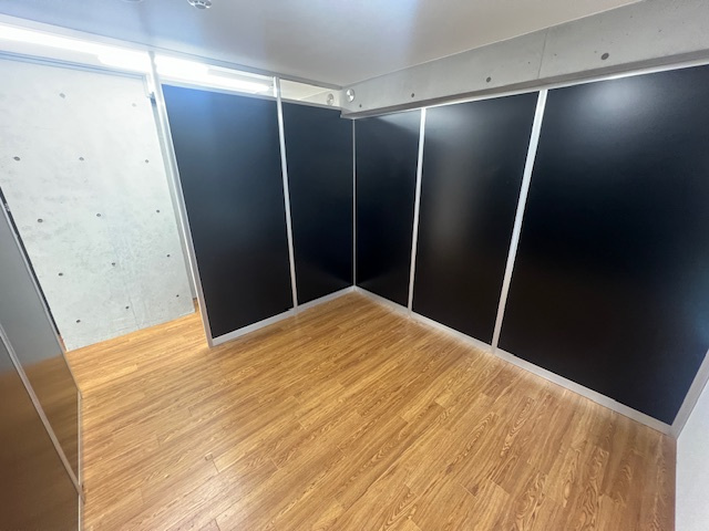 Forensic Square Tokyo bldgの内装