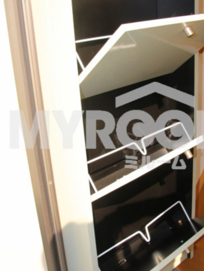 Ｋコーポ駒込の玄関|シューズボックス☆（同一仕様写真）