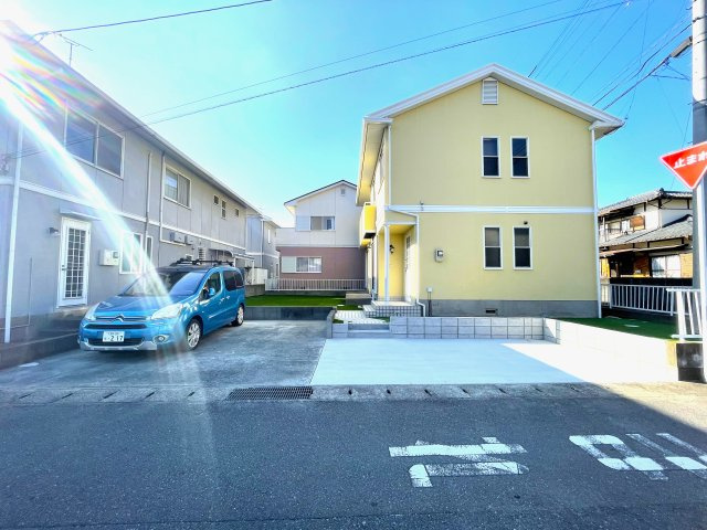 佐賀県鳥栖市酒井西町一戸建ての駐車場
