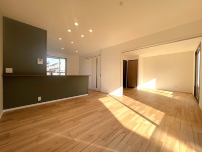 【居間・リビング】 | 佐賀県鳥栖市酒井西町一戸建て