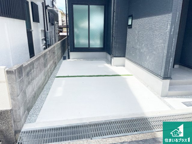 神戸市垂水区千代が丘　新築一戸建ての駐車場|駐車スペース！散水栓があるので、こまめに愛車を洗えます！