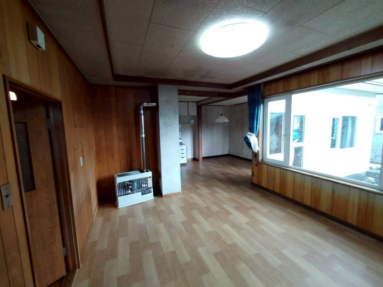 桜ケ岡6丁目41-22借家の内装