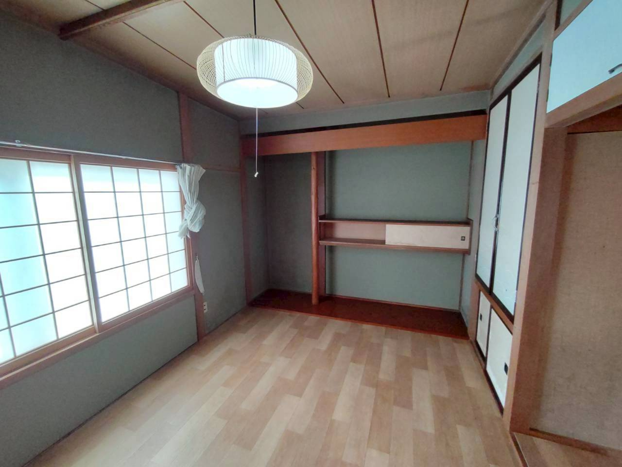 桜ケ岡6丁目41-22借家の内装