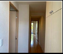 エバーグリーンの内装