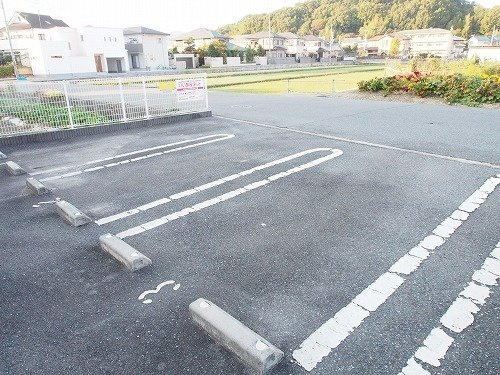 ソレアードの駐車場