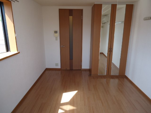 ベネッセ・黒川の内装|洋室