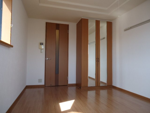 ベネッセ・黒川の内装|洋室