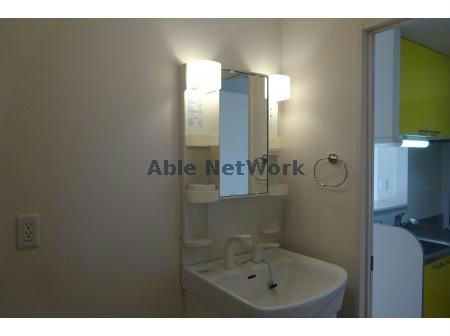 ウェルネスの洗面所|洗髪洗面化粧台