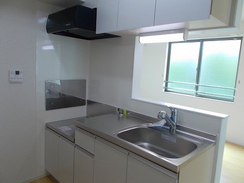 ソリッソ三条のキッチン