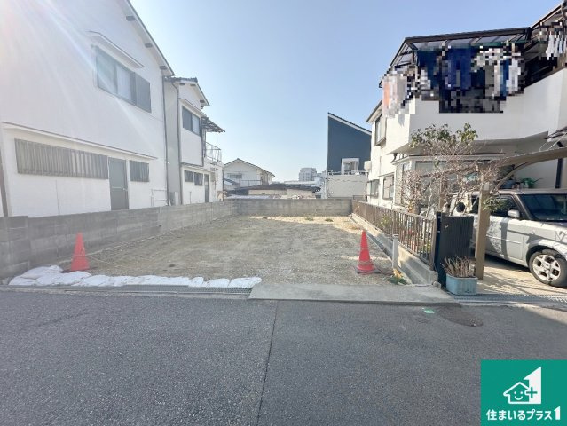 神戸市垂水区千代が丘　新築一戸建ての外観|周辺は落ち着いた街並みの住宅地！子育てがしやすい住環境です！まだ未完成ですが、現地でしかわからない事もございます。是非一度ご覧ください。