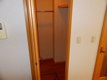 サニーパレスＤの収納