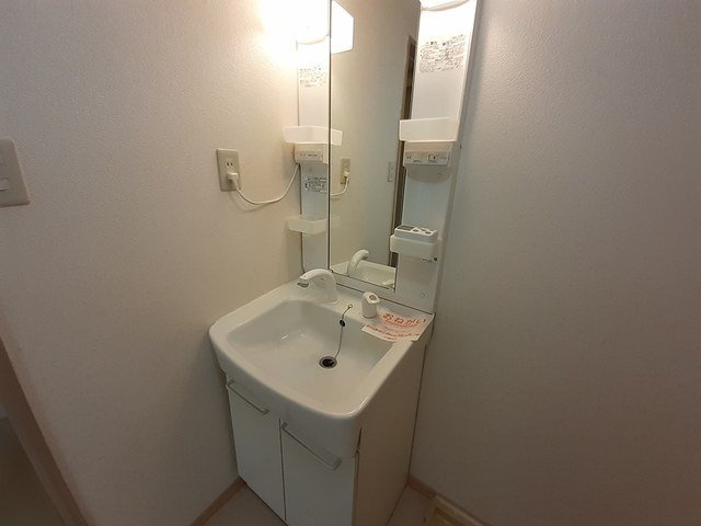 アネックスイーストの洗面所