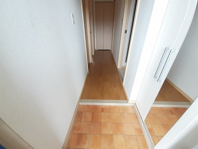 アネックスイーストの玄関