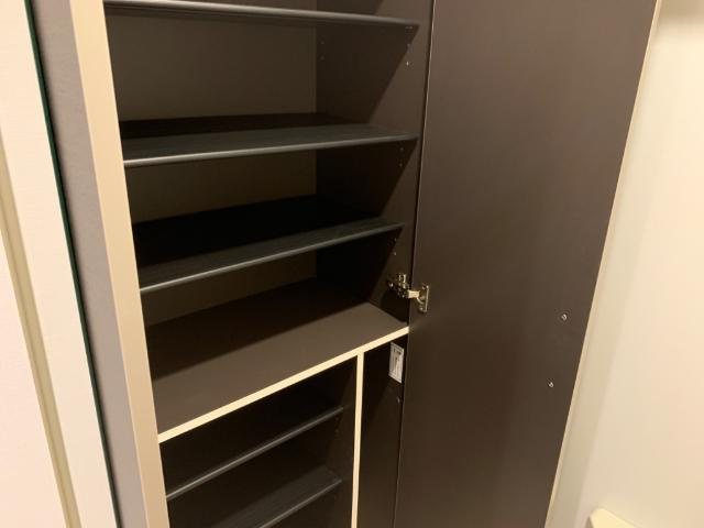 レジデンス恵美酒の収納|下駄箱