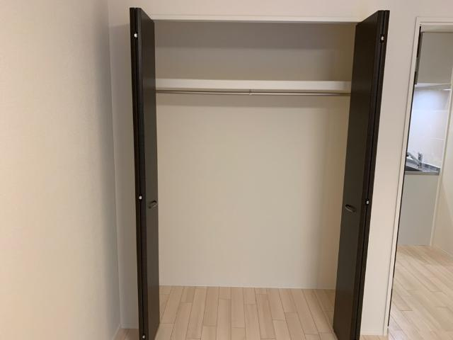 レジデンス恵美酒の収納|クローゼット