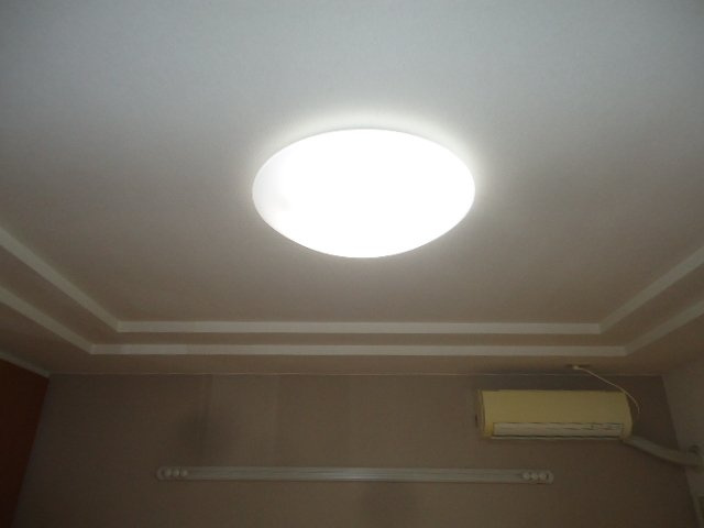 シャルマン・中島の設備|シーリングライト