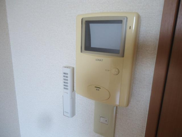 シャルマン・中島の内装|カメラ付インターホン