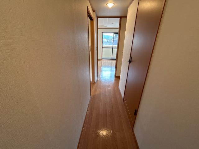 グラッチェⅠ番館の内装|廊下