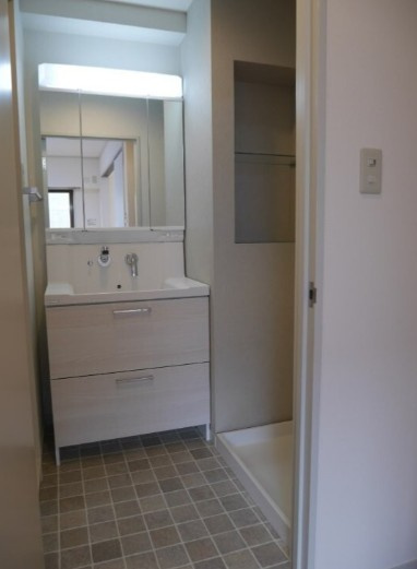 【独立洗面台】