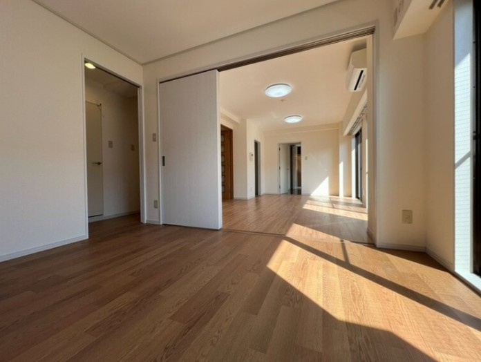 【居間・リビング】